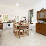 A House In Tuscany Tatil Evi *