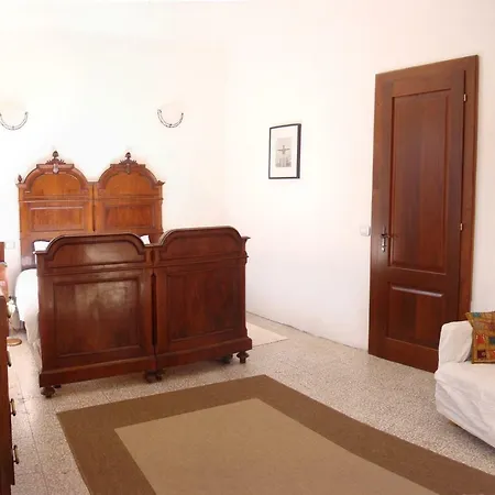 A House In Tuscany * Bagnone