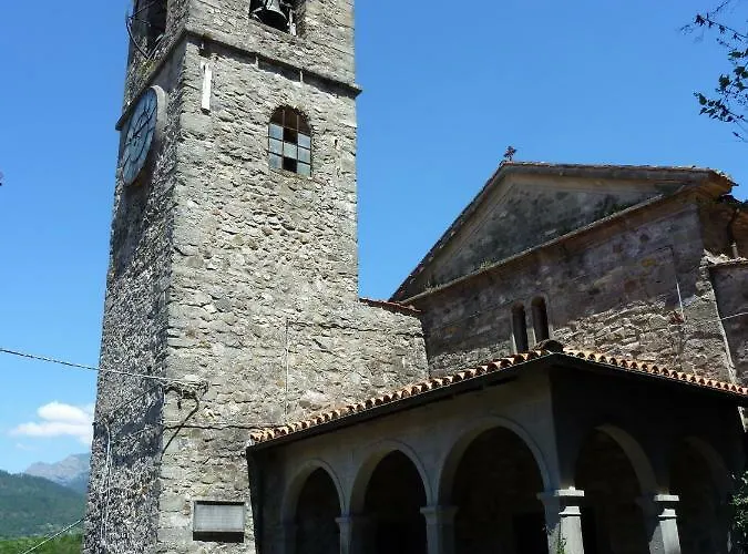 A House In Tuscany * Bagnone