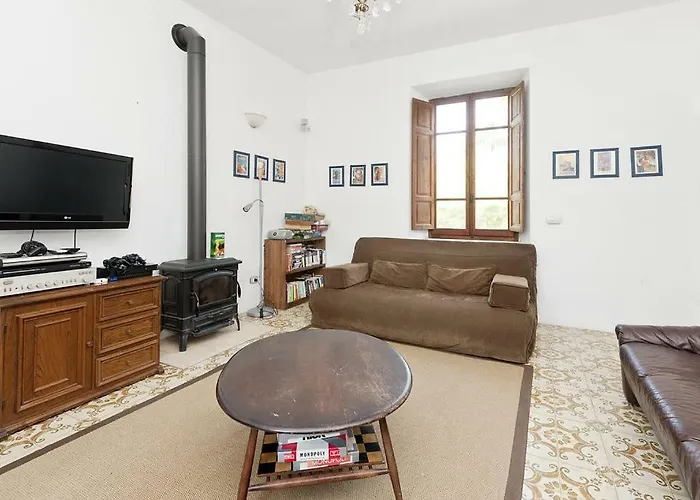 A House In Tuscany * Bagnone